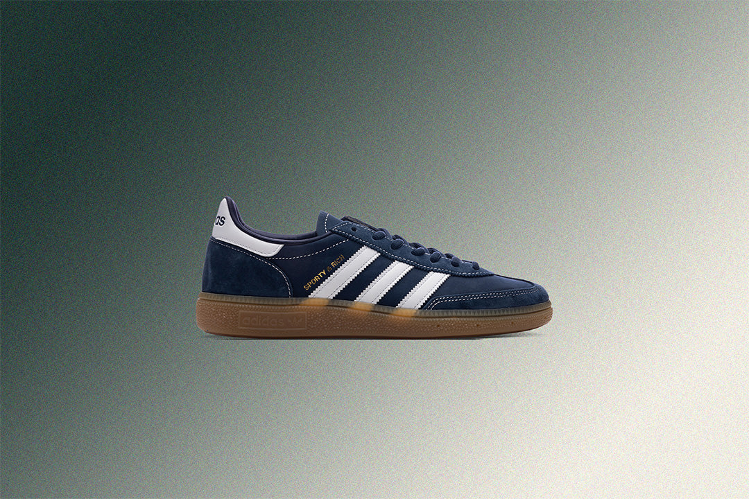 adidas Originals x Sporty & Rich Handball Spezial - Night Indigo/Cloud White/Gum