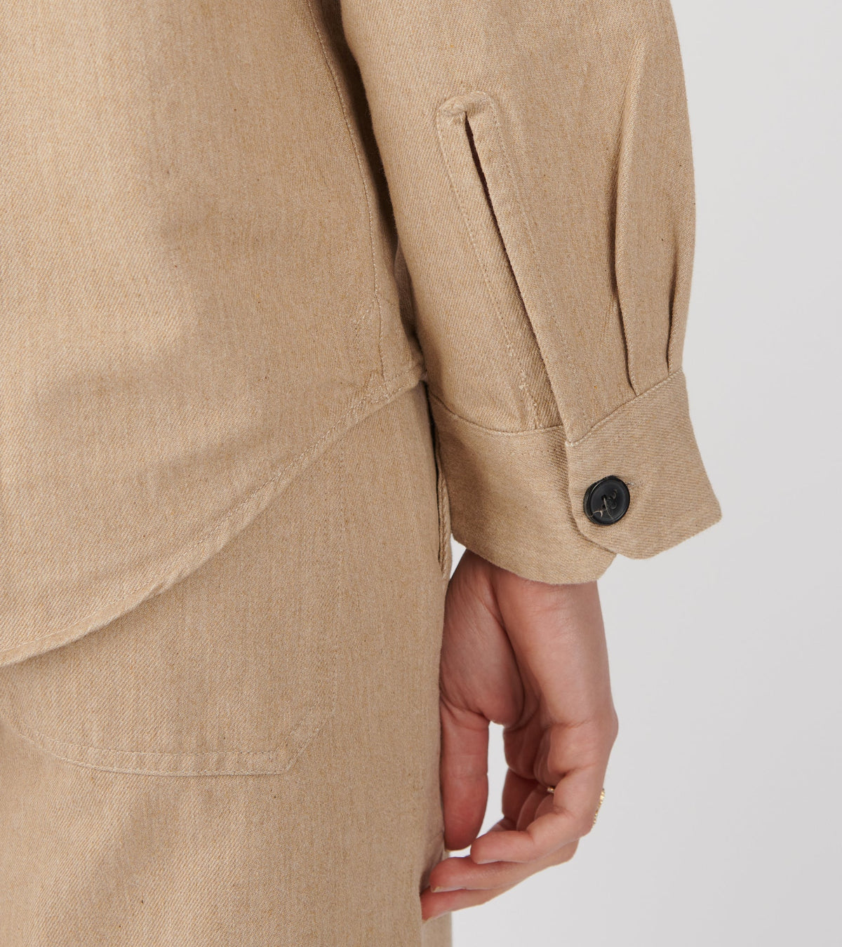 Dusty Shirt Oat