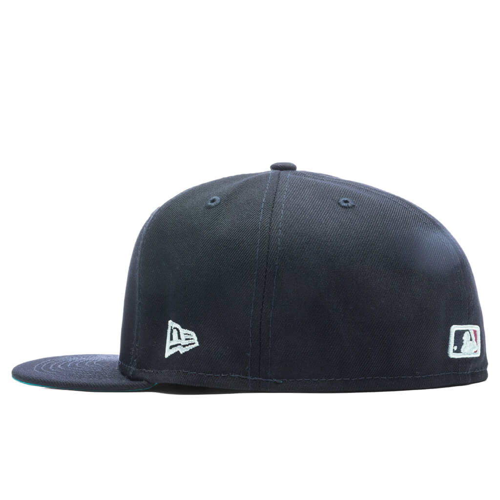Polar Lights 59FIFTY Fitted - New York Yankees