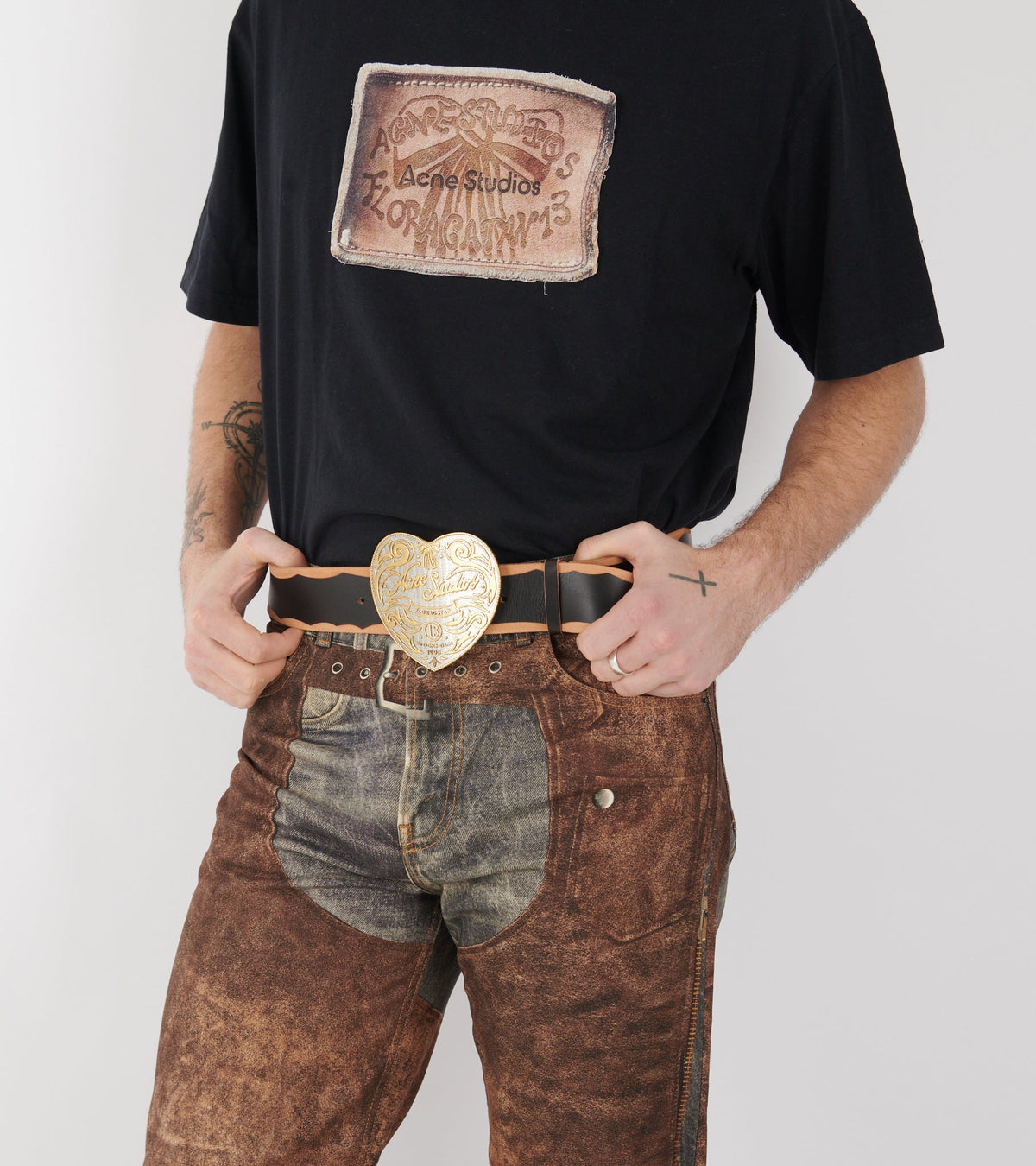 Heart Logo Bucket Belt Black/Camel
