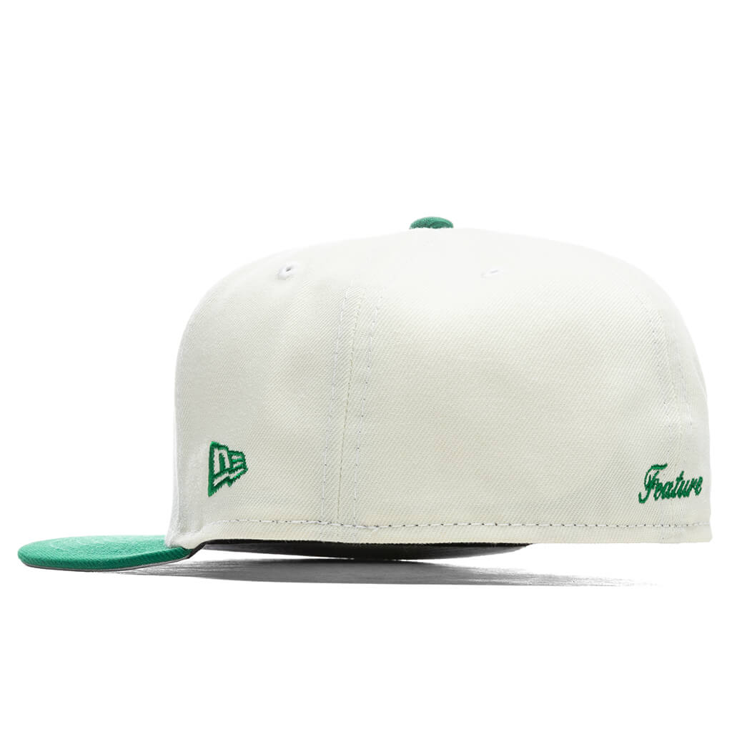 Feature x New Era OE Fitted Cap - Off-White/Kelly Green