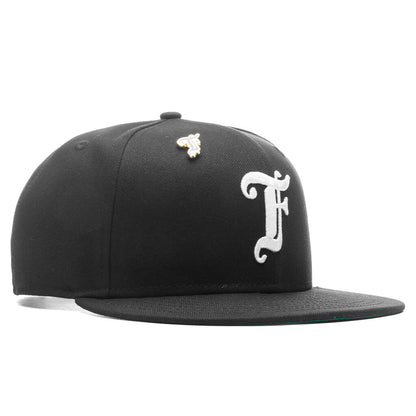 Feature x New Era Old English F Snapback Hat w/ Pin - Black