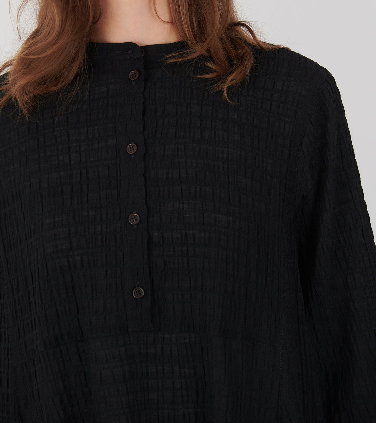 Low Pulse Dress Black