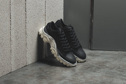 adidas Originals x Raf Simons Detroit Runner - Core Black/Core White