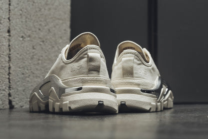 adidas Originals x Raf Simons Detroit Runner - Core White