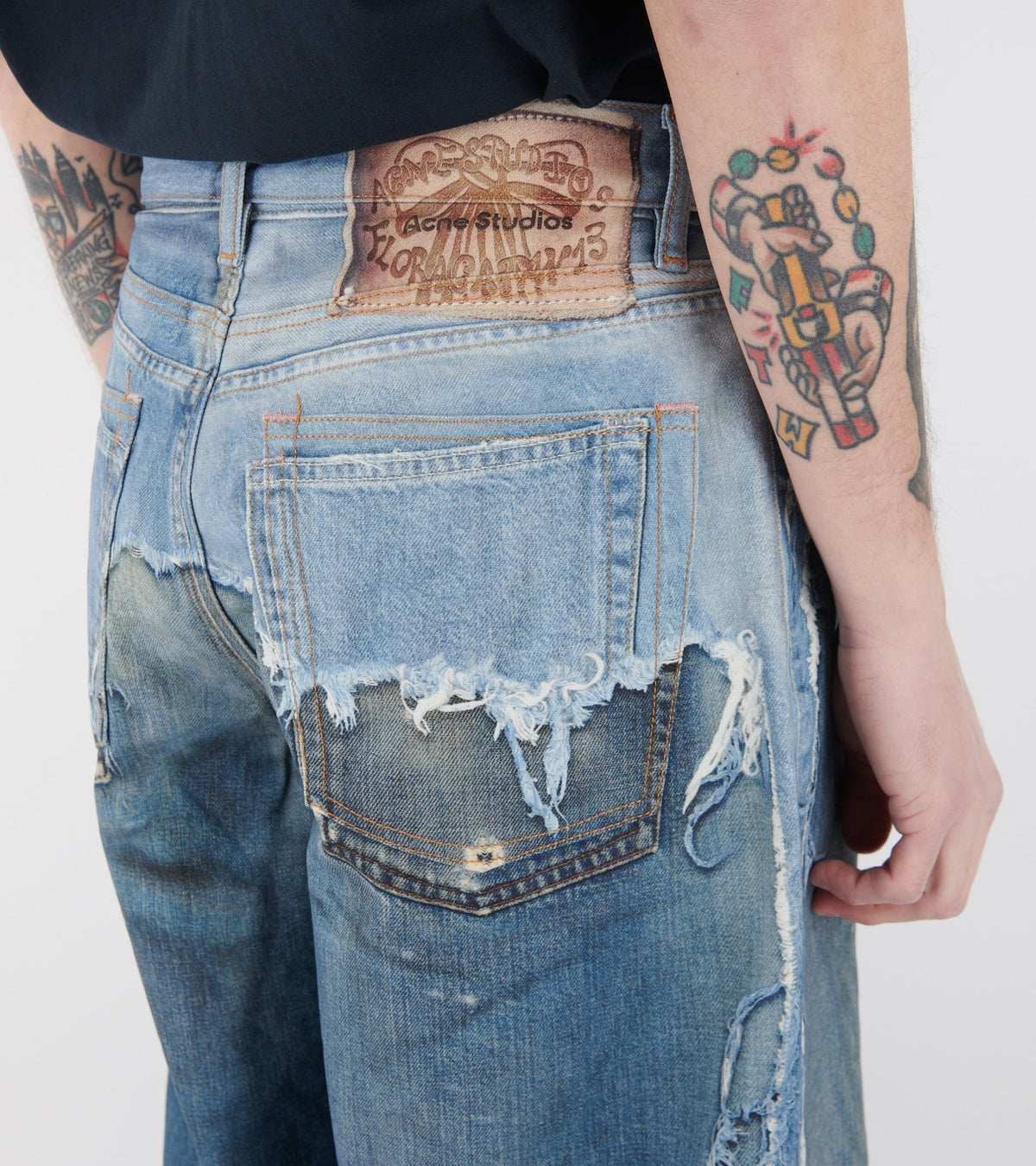 1981 U Loose Fit Jeans Mid Blue